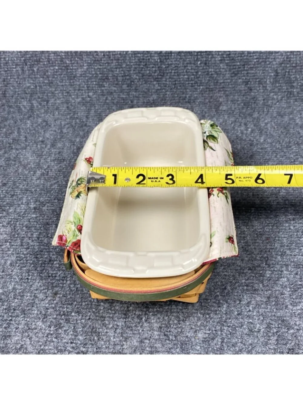 Longaberger Holiday Helper Basket 2006 Liner Protector Ivory Pottery Loaf Dish
